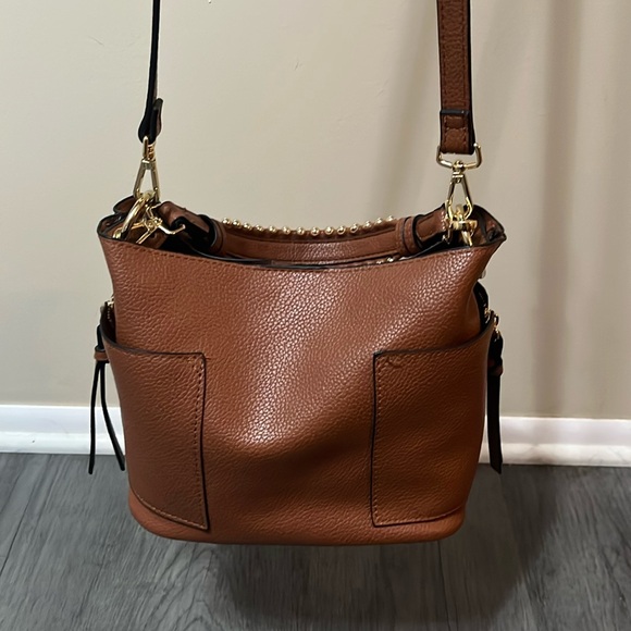 Cognac 2 in 1 Bag. Crossbody/Should/Handbag. 2 removable straps. - Picture 2 of 8
